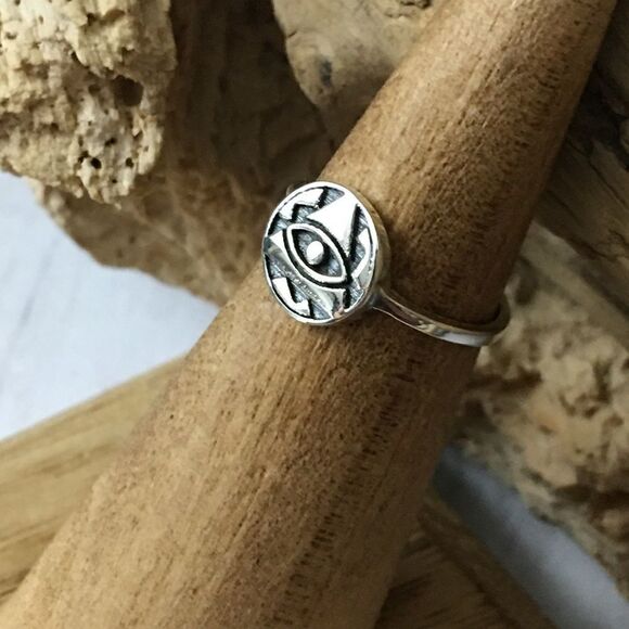 Eye OF Providence Sterling Silver Toe Ring Midi Ring - Picture 3 of 5